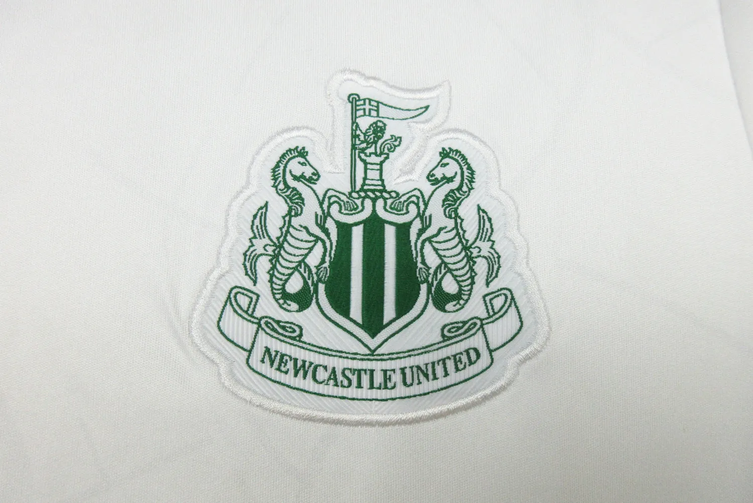 2022 - 2023 Newcastle Home  - Retro Jersey
