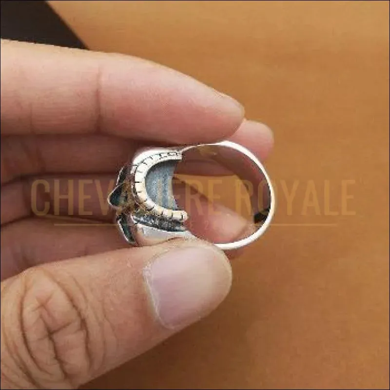 Chevalière pour homme en argent tète sèche remarquable