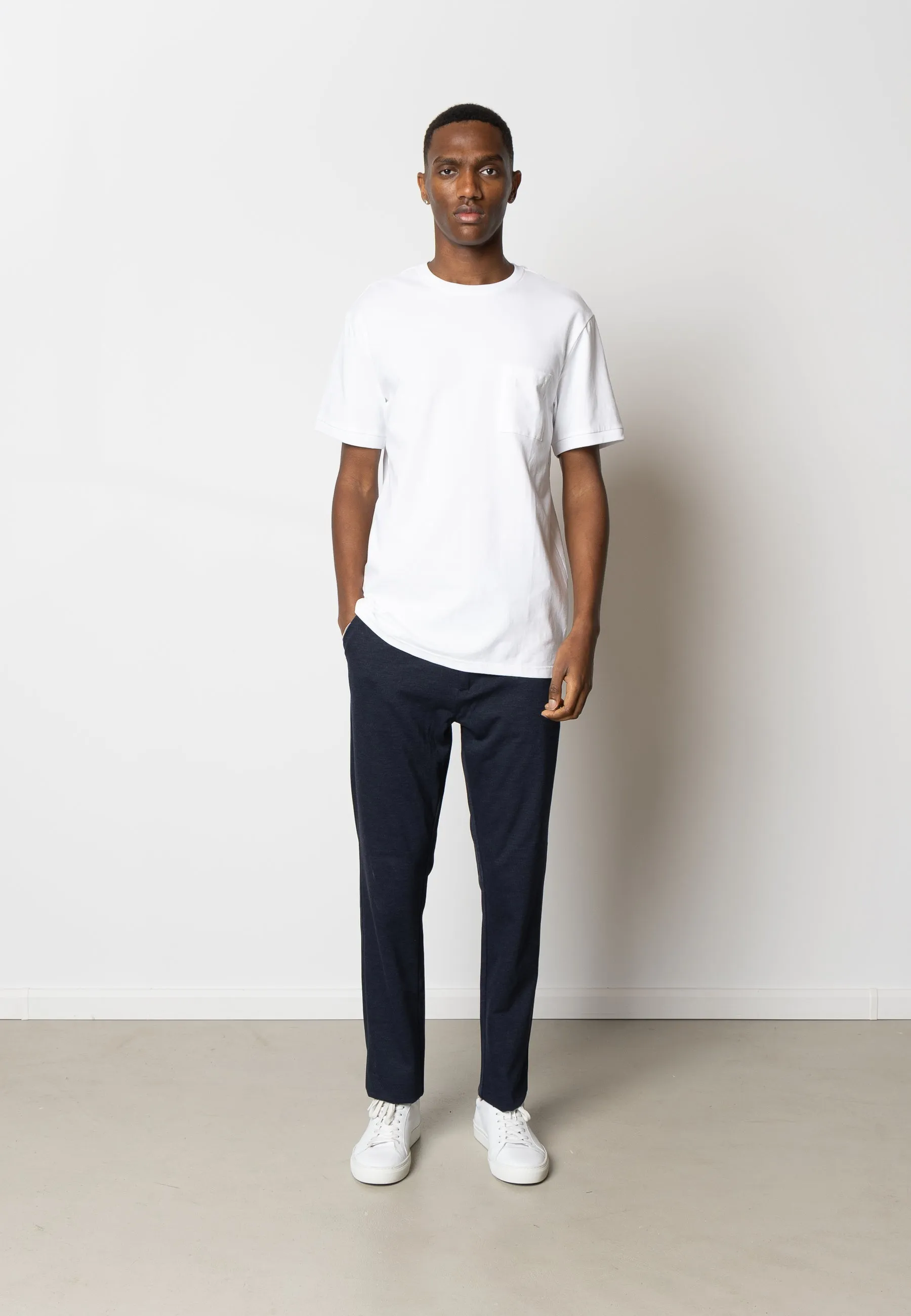 Clean formal t-shirt - Hvid