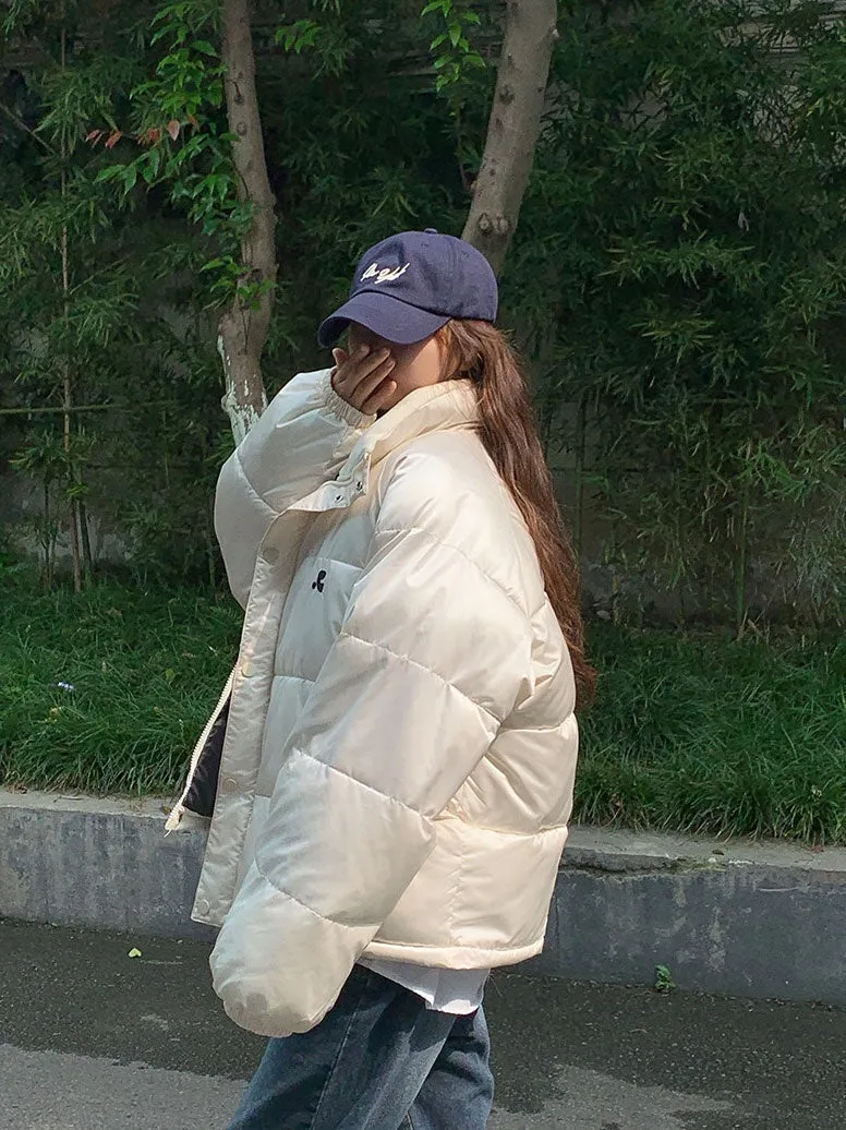 Cozy Women's Easy-to-Clean Polyester Puffer Jacket
