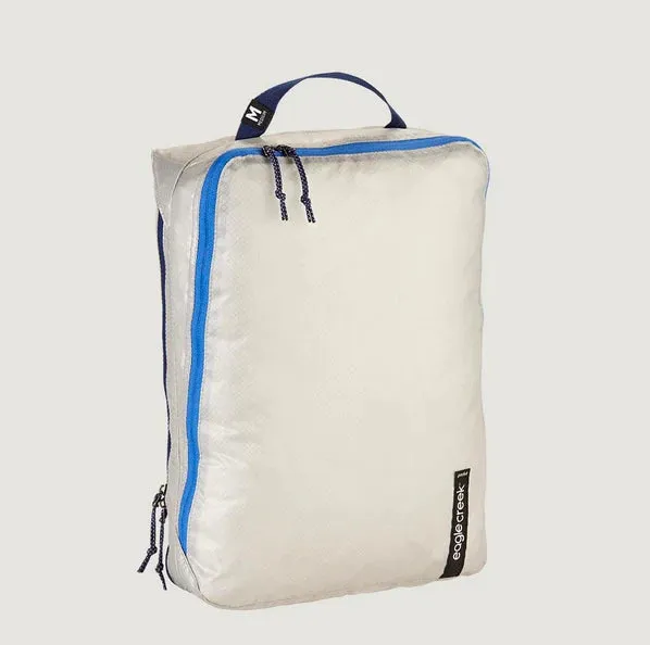 EAGLE CREEK Pack-It™ Isolate Clean/Dirty Cube M