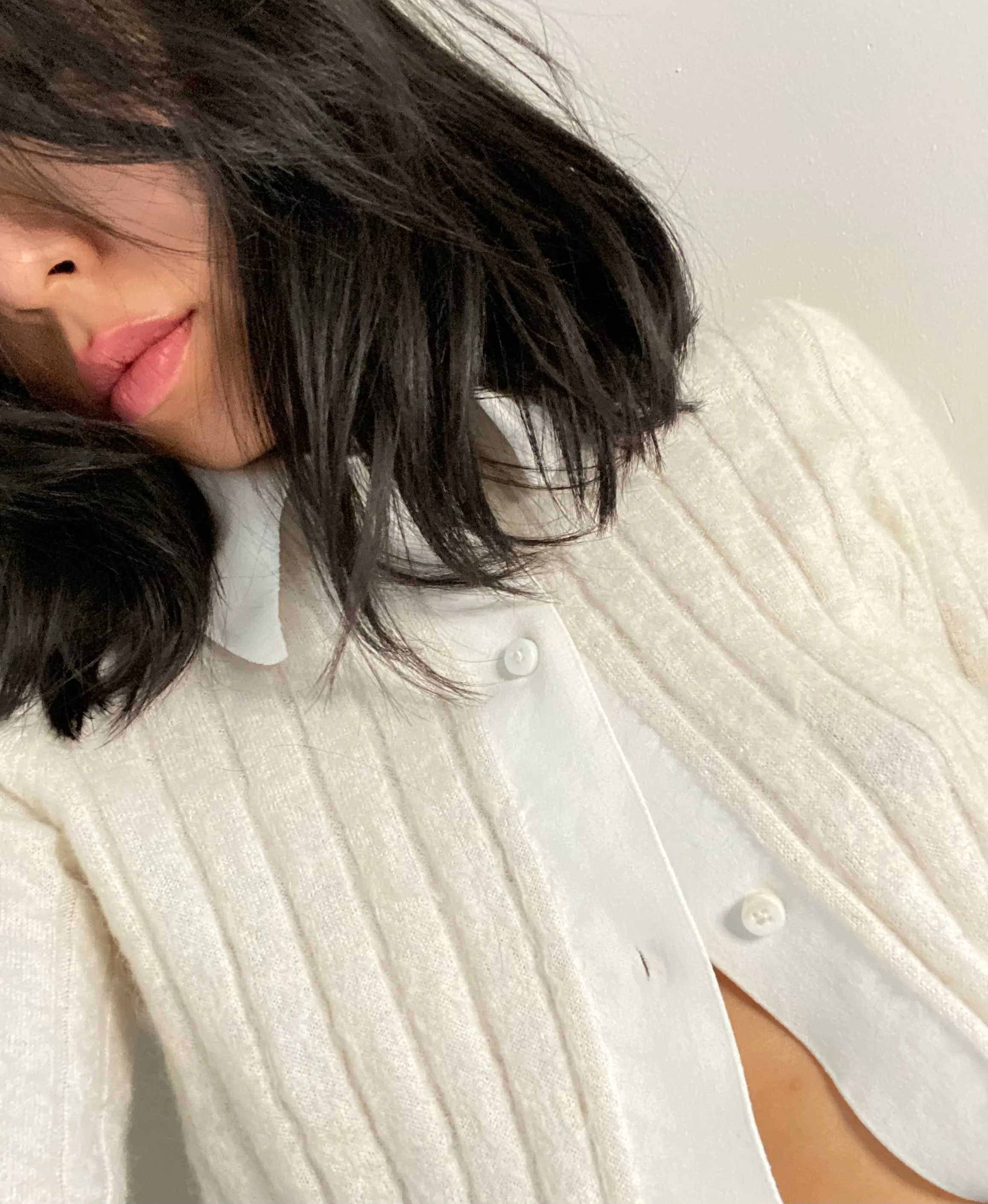 GILLIAN CROPPED SERIOUS SHIRT IN MILK