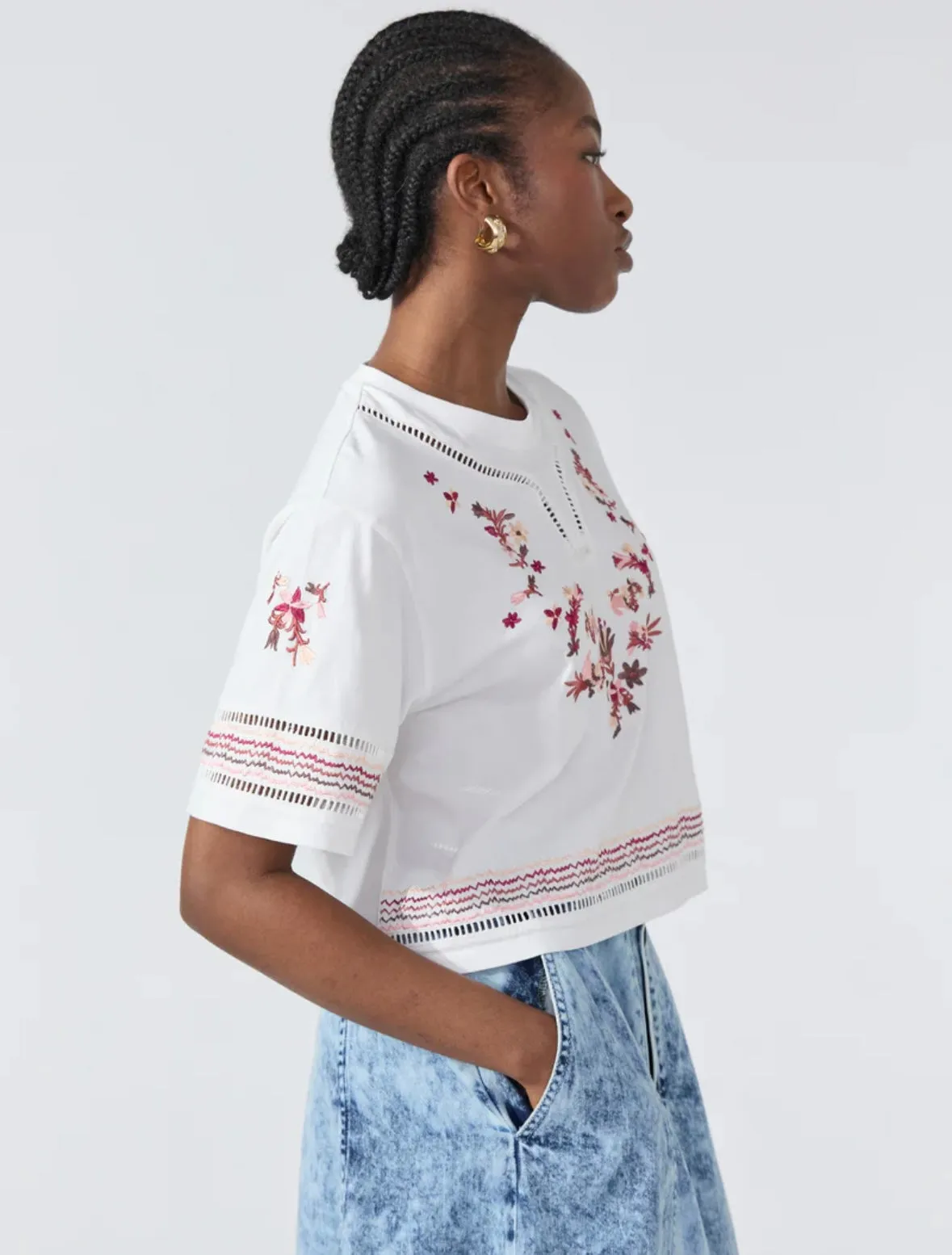 Hayley Menzies Maya Embroidered Cropped T Shirt