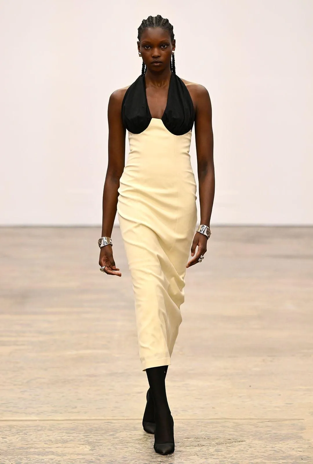 INVERSE MIDI DRESS