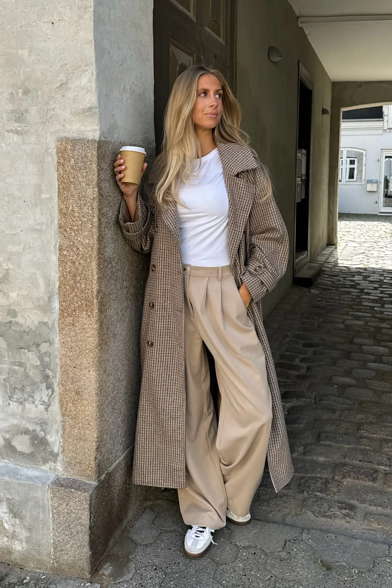 JulieIC Trenchcoat - Brun Tern