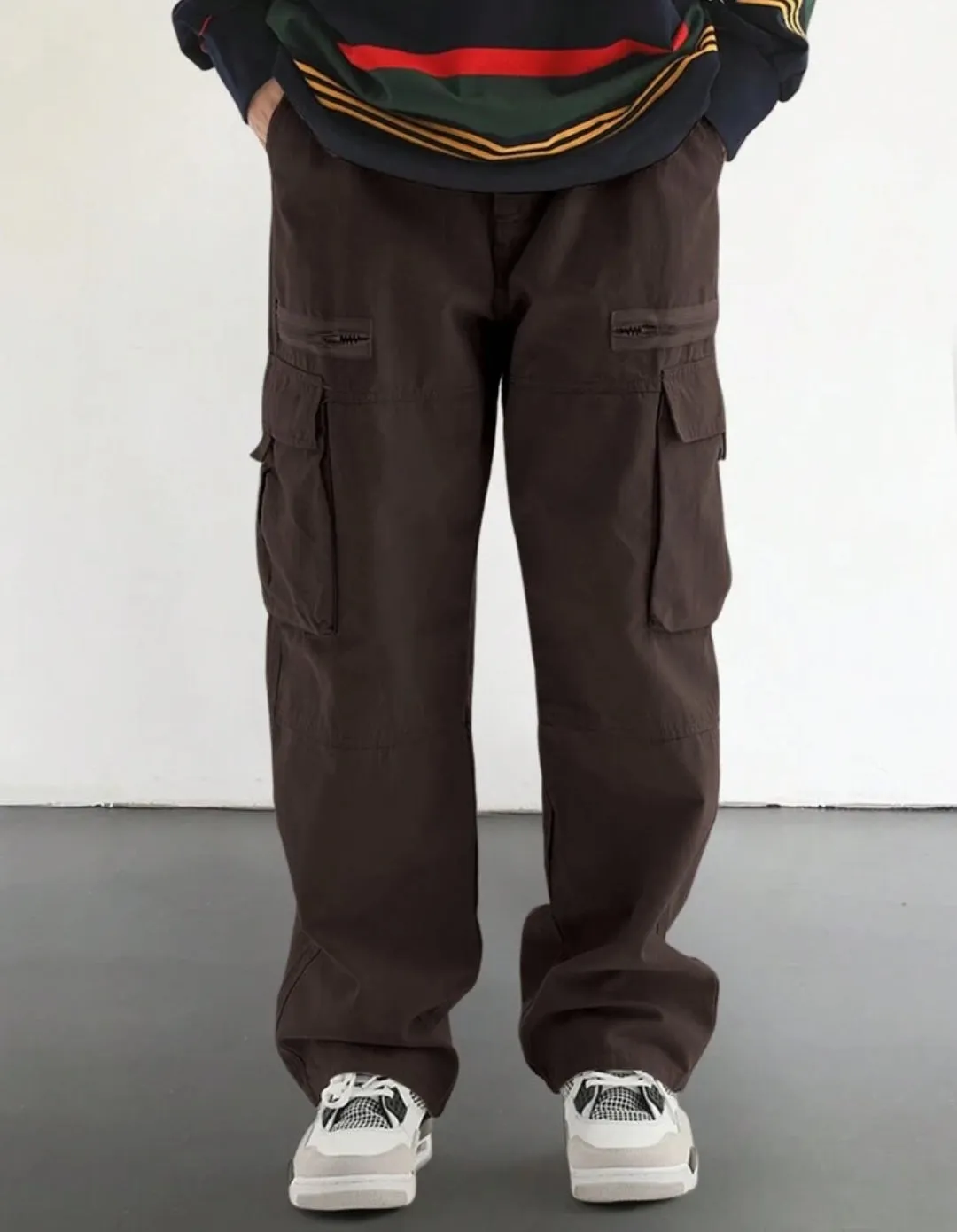 Loose-Fit Men's Cargo Pants With Flap Pockets And Side Pockets