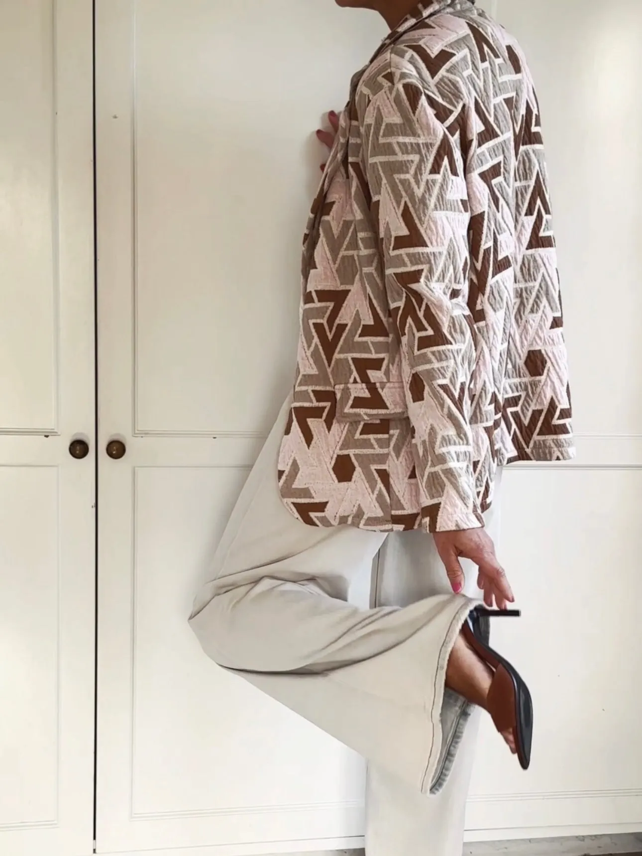 LOOSE JACKET WITH PRINT - OFF WHITE/PINK