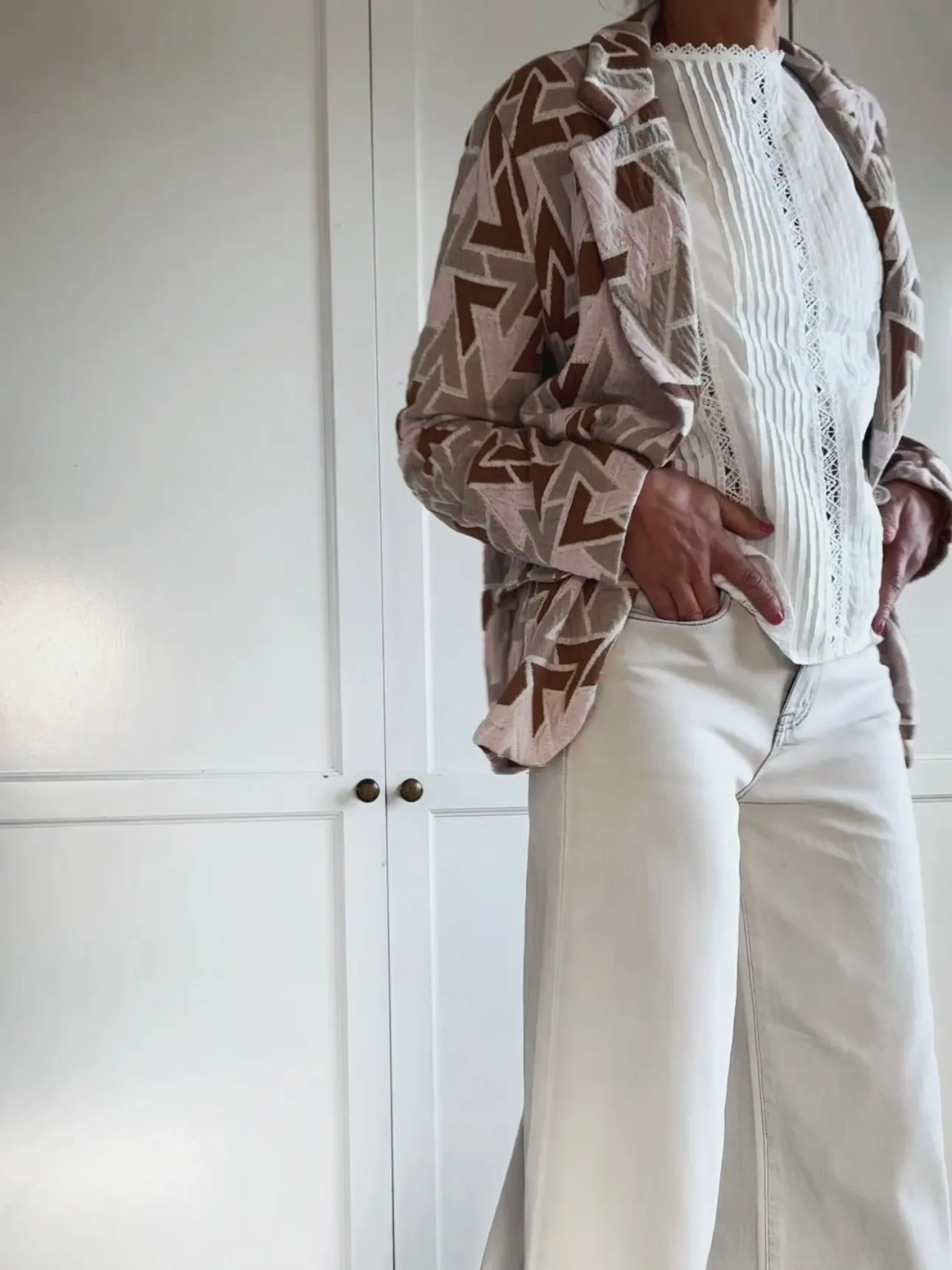 LOOSE JACKET WITH PRINT - OFF WHITE/PINK