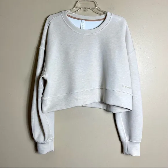 Lululemon Soft Ambitions Crop Crew in Heathered Beech Wood