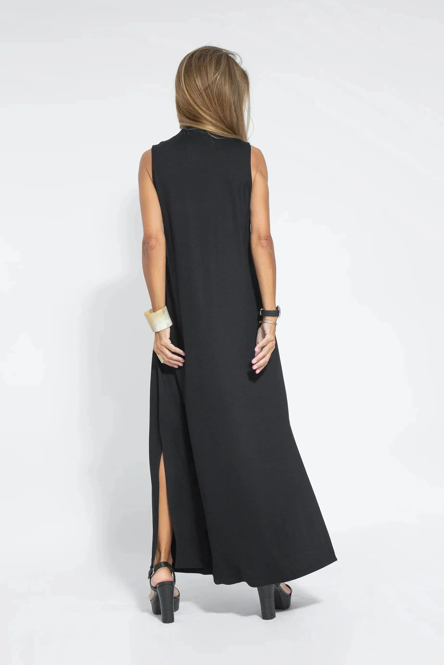 Meryn - Graceful Slimline Woman's Dress