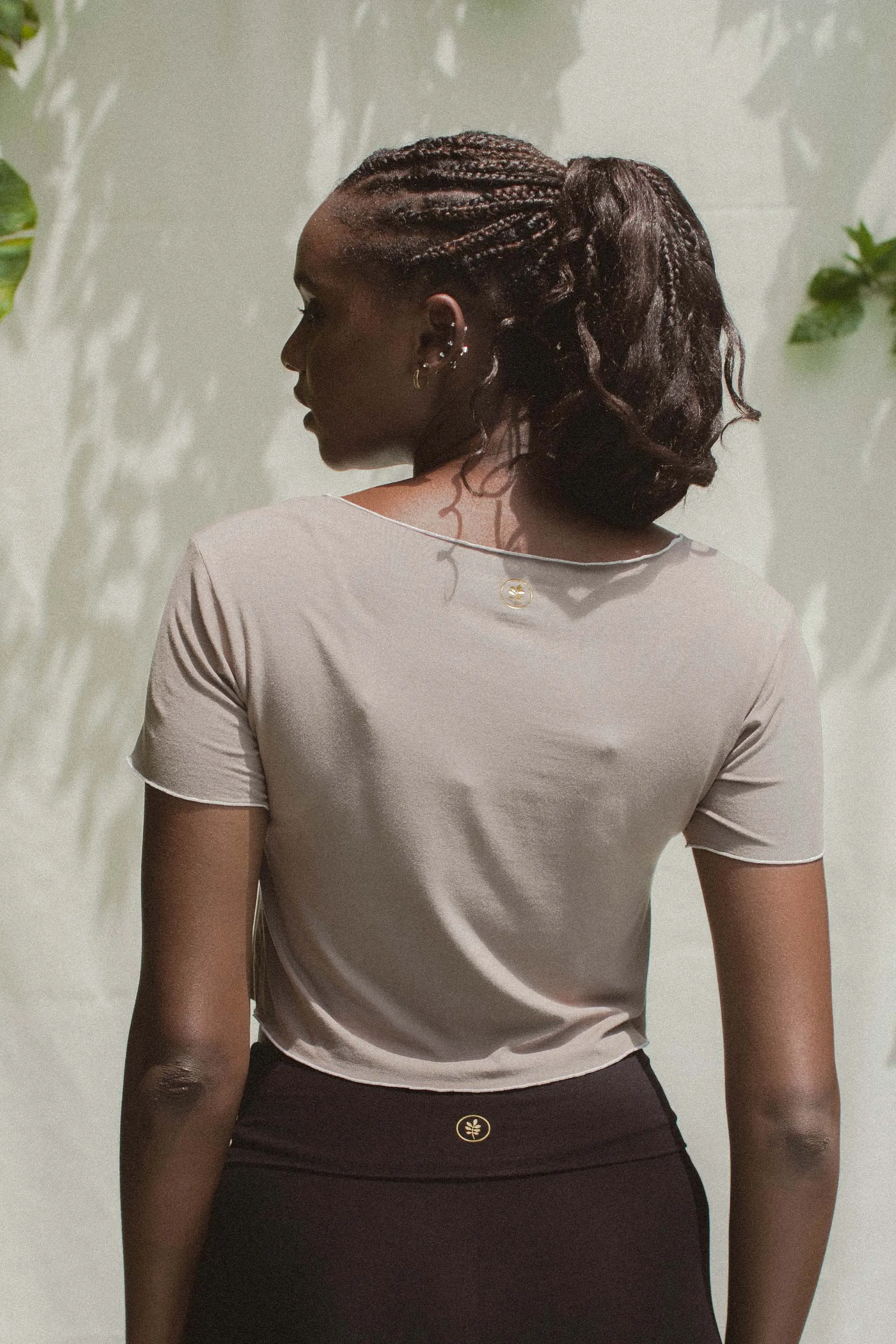 Moon Tee Sable