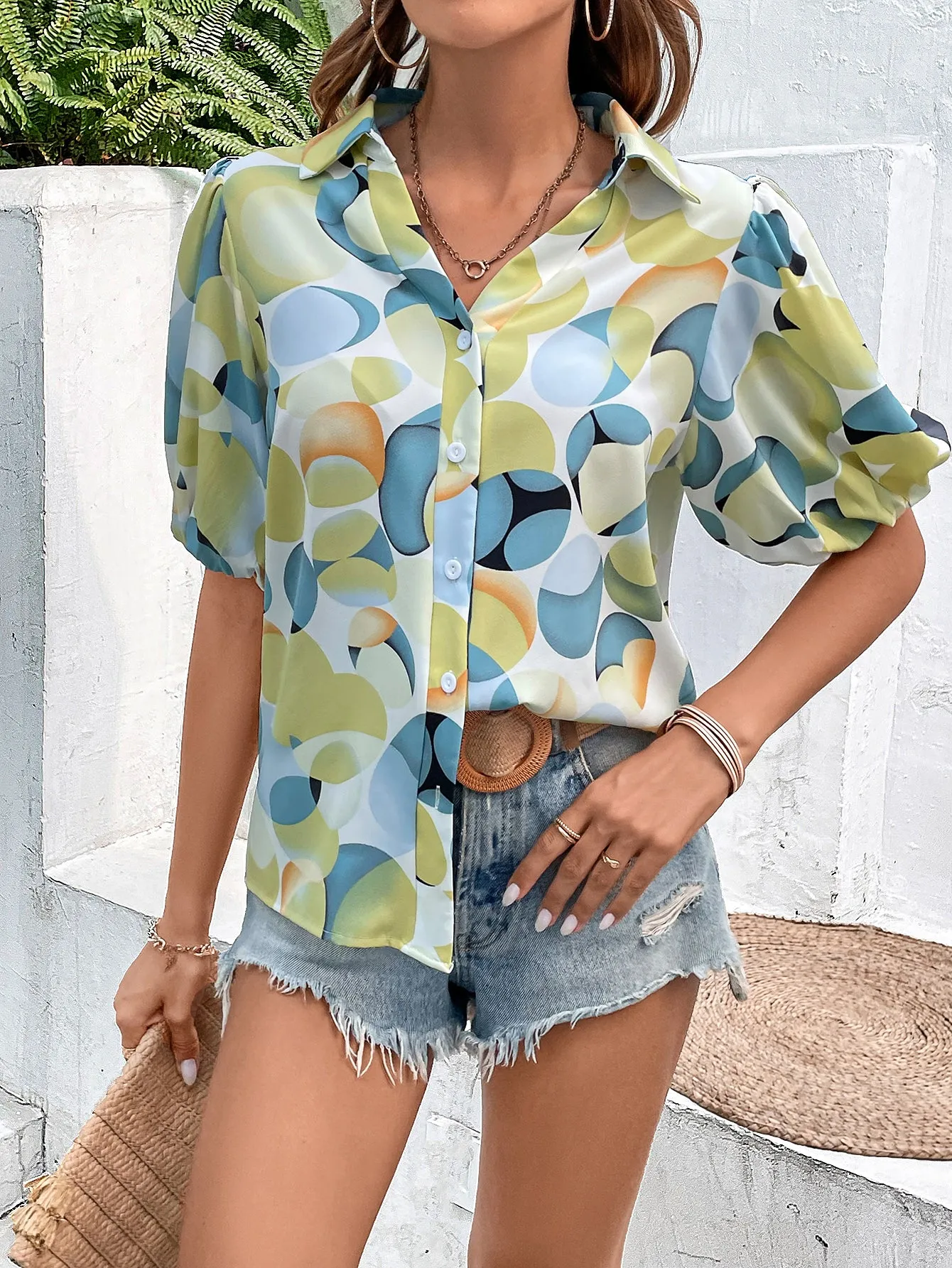Multi Front Buttoned Shirt With Voluminous Sleeves