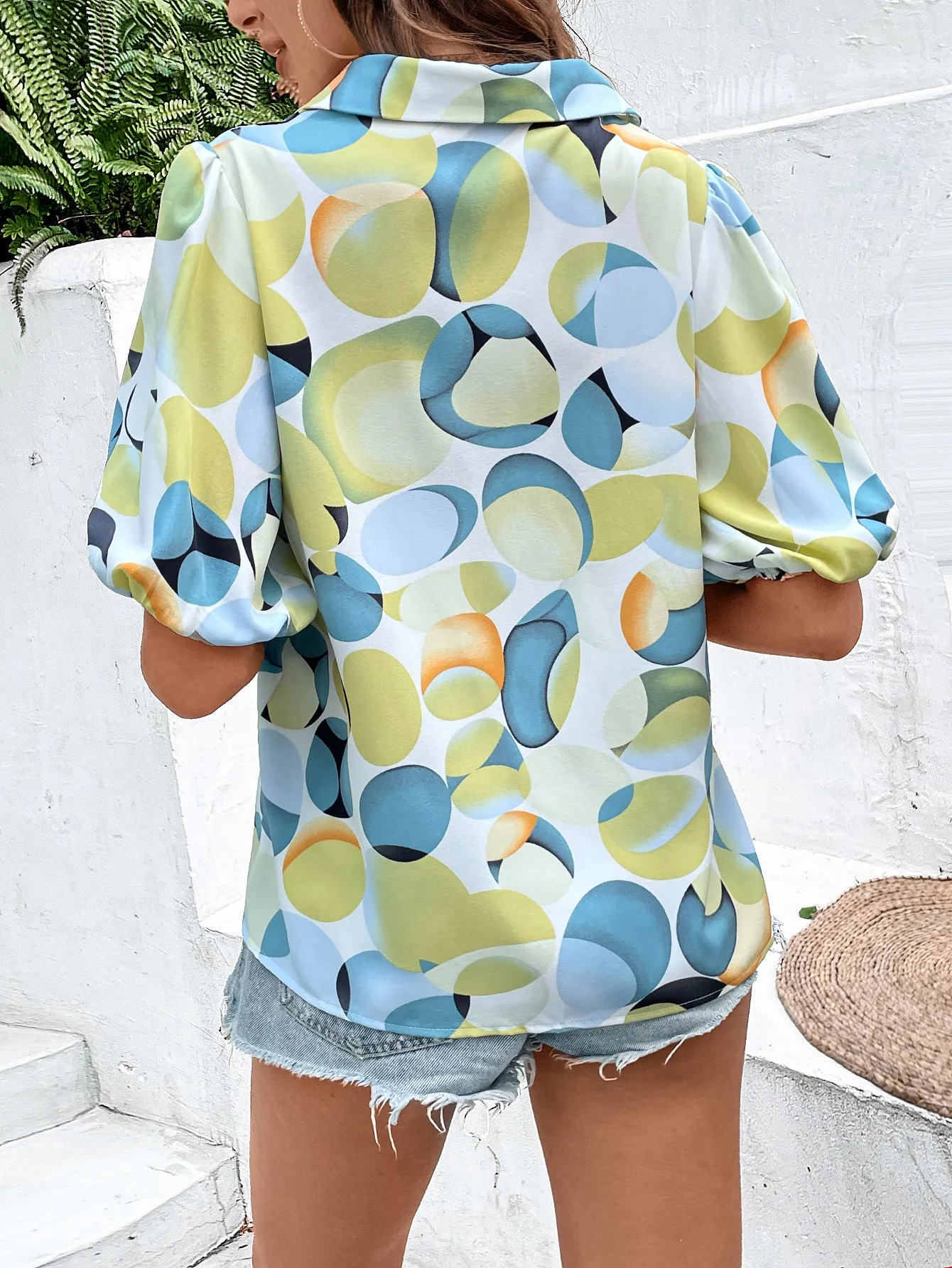 Multi Front Buttoned Shirt With Voluminous Sleeves