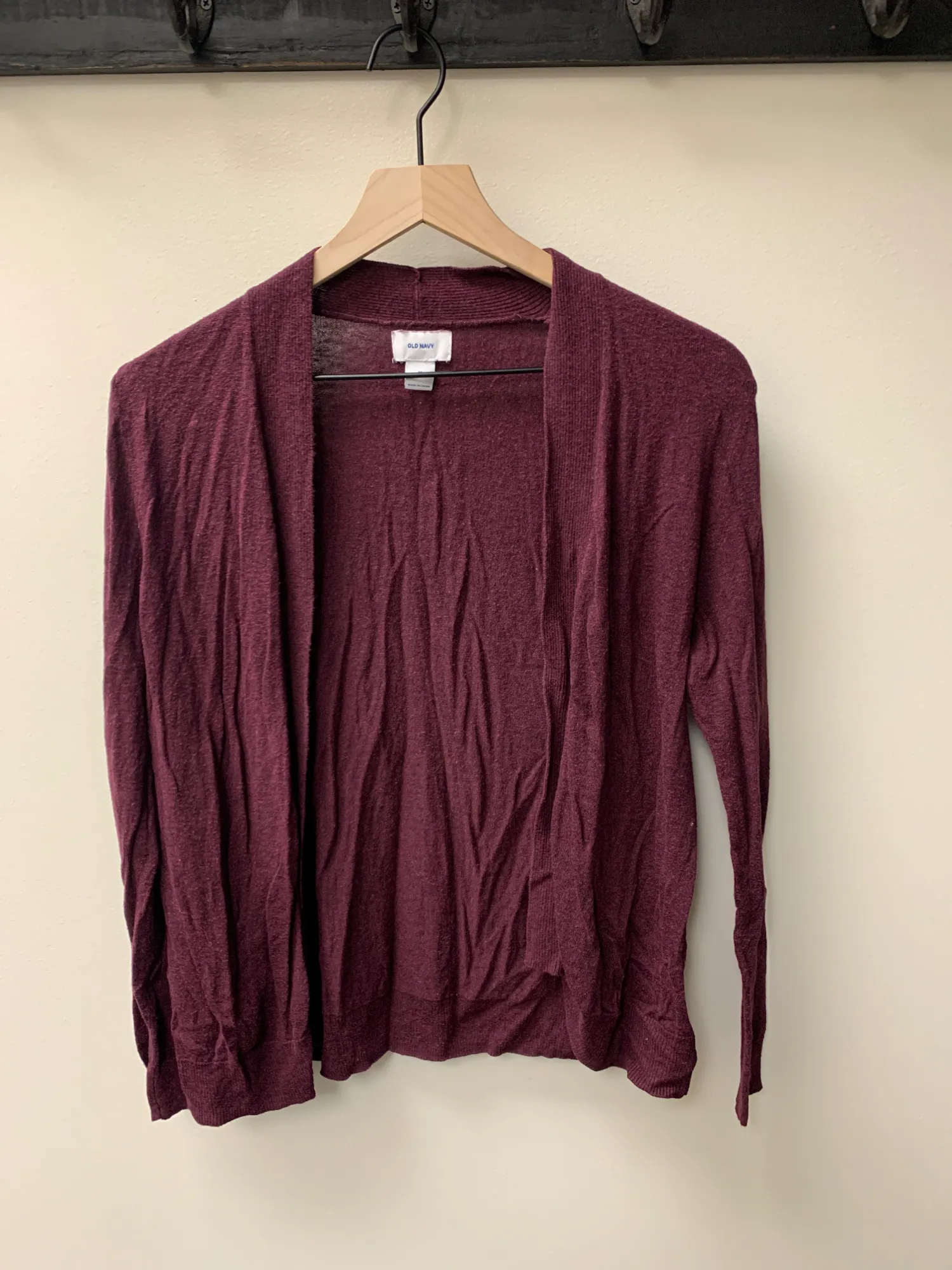 Old Navy Sweater Size Medium