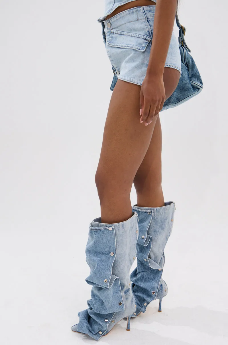 OLIVIA DENIM HOT SHORT