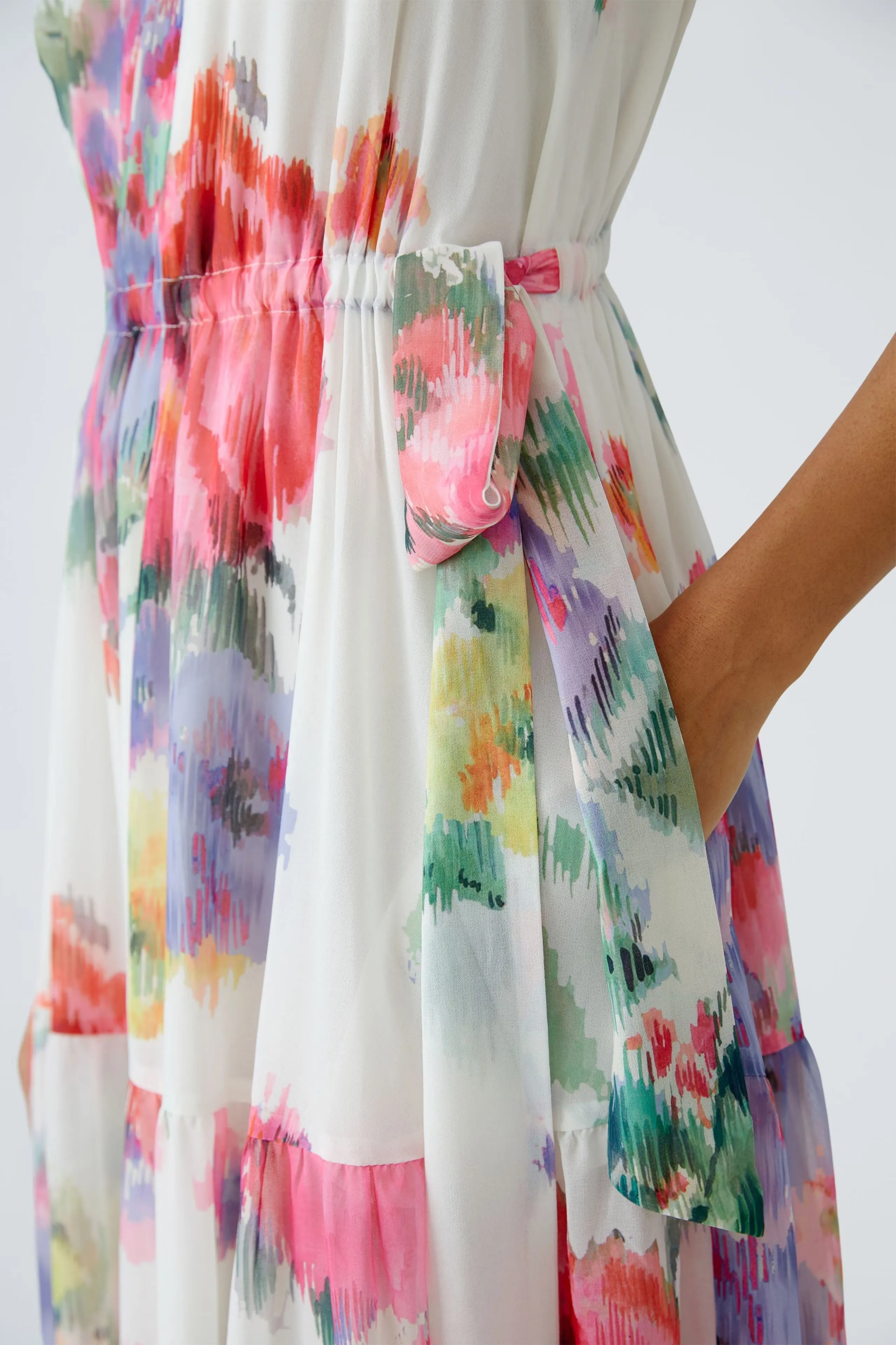 Oui Cream Floral Print Sleeveless Tiered Midi Dress