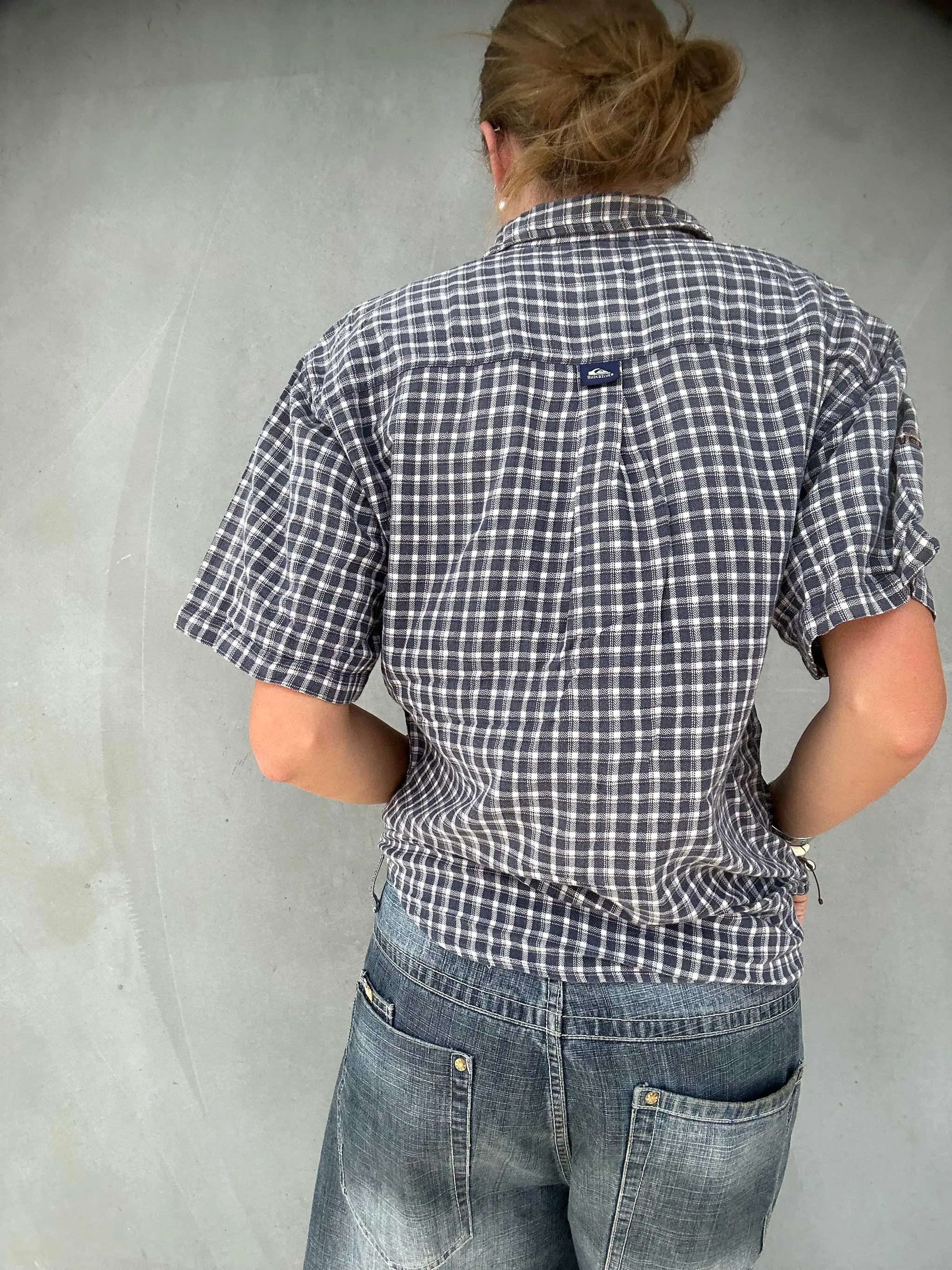 QUIKSILVER CHECK SHIRT MEDIUM