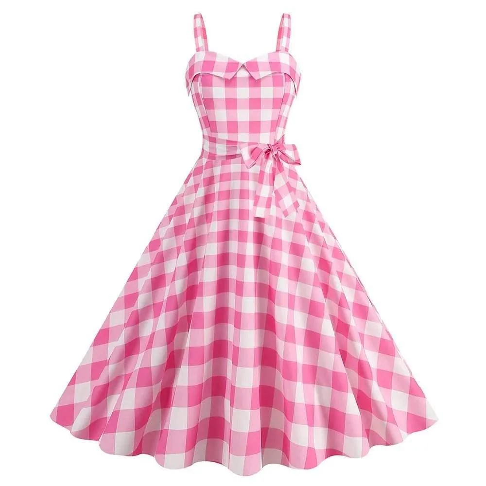 Retro Plaid Vintage Dresses From the 50s, 60s and 70s