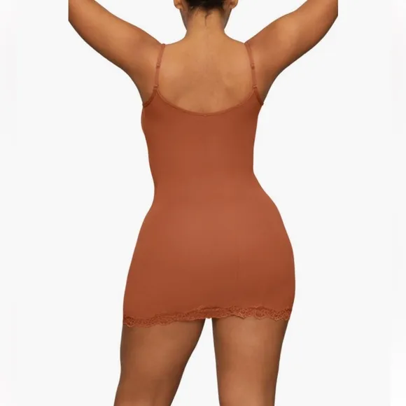SKIMS Fits Everybody Lace Slip Dress | Bronze | Size S