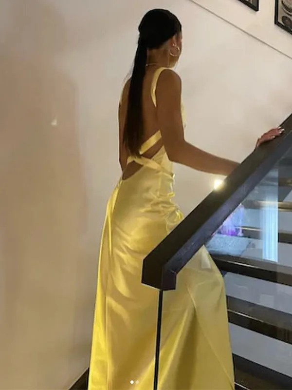 Soft V-neck Sleeveless Mermaid Satin Evening Prom Dresses Online, OLP979