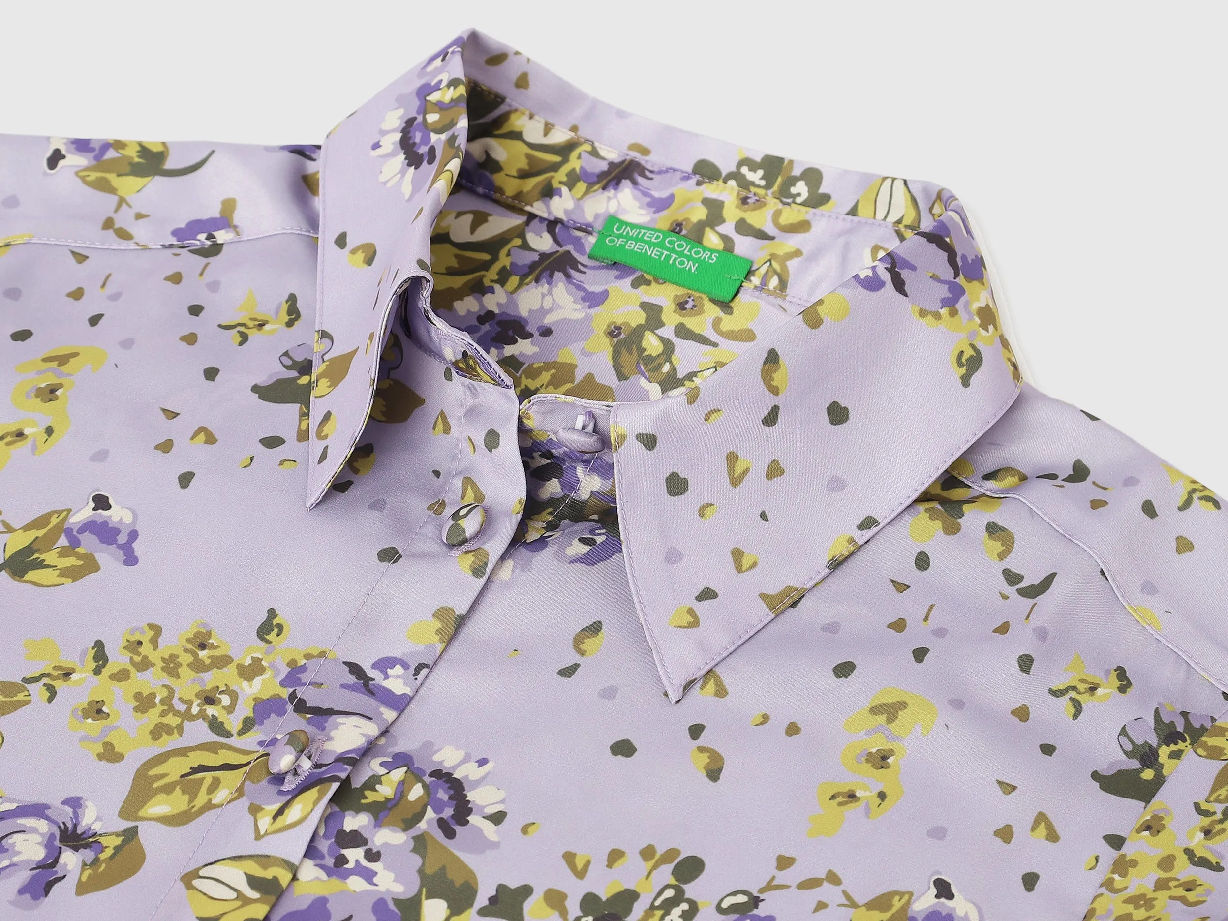 Spread Collar Printed Shirts
