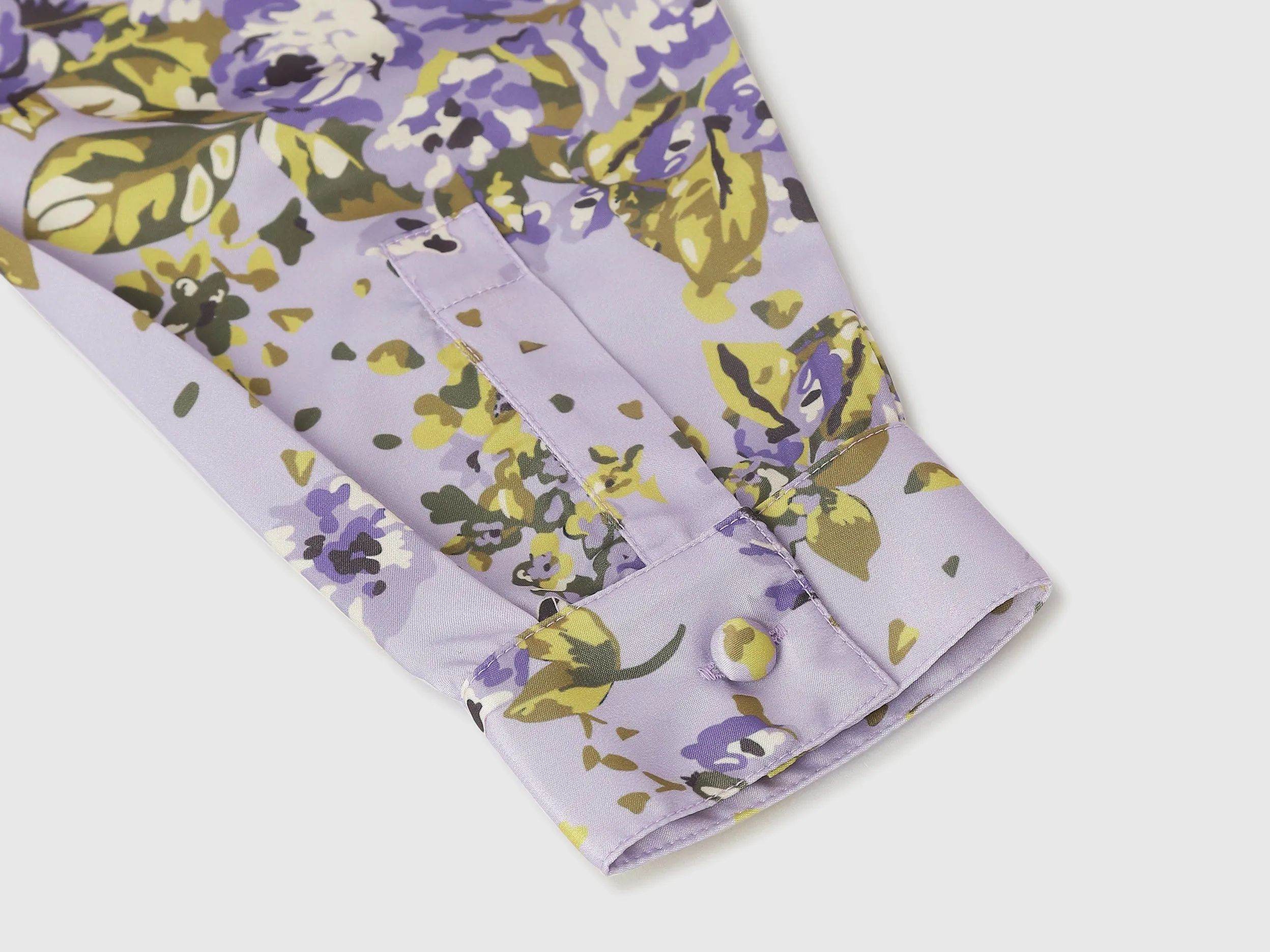 Spread Collar Printed Shirts