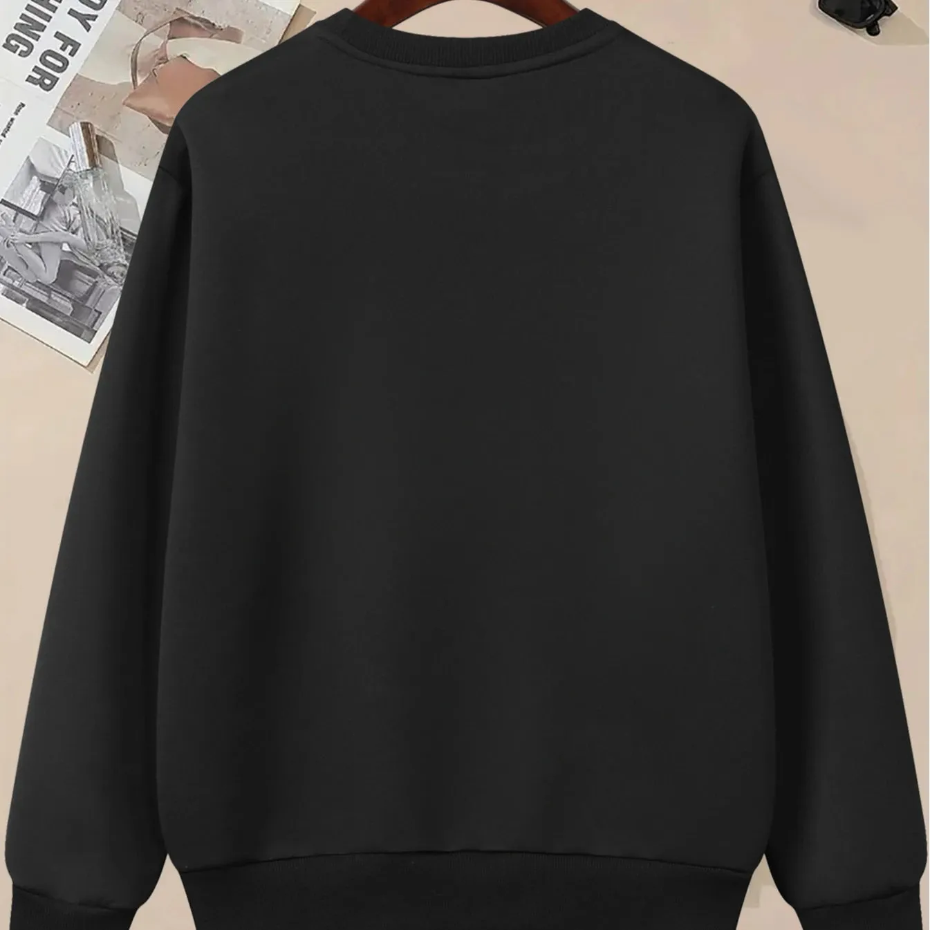 Stylish Women’s Casual Evil Eye Print Long Sleeve Sweatshirt for Everyday Fall and Spring Wear