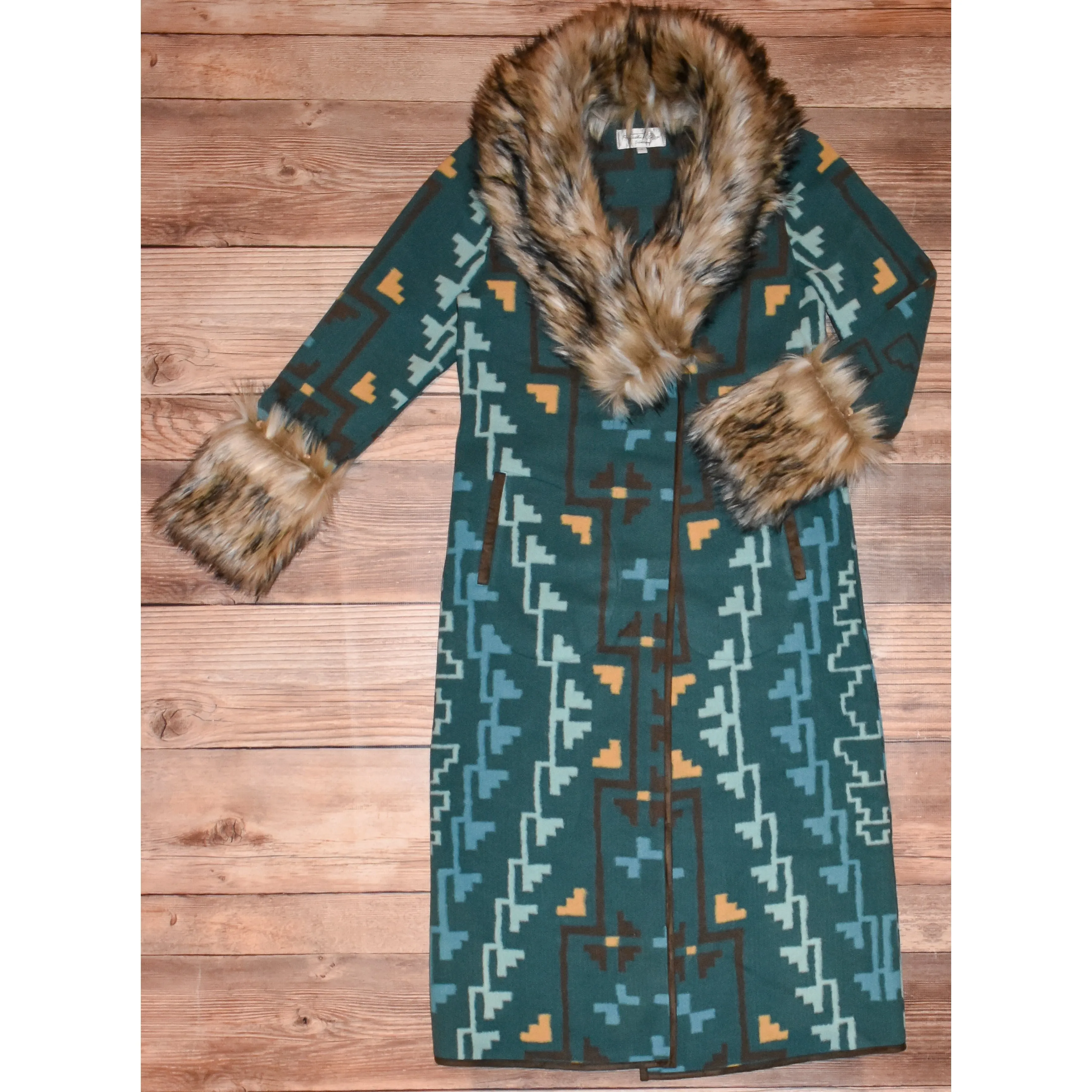 Tasha Polizzi Women's Peacock Everest Blanket Coat
