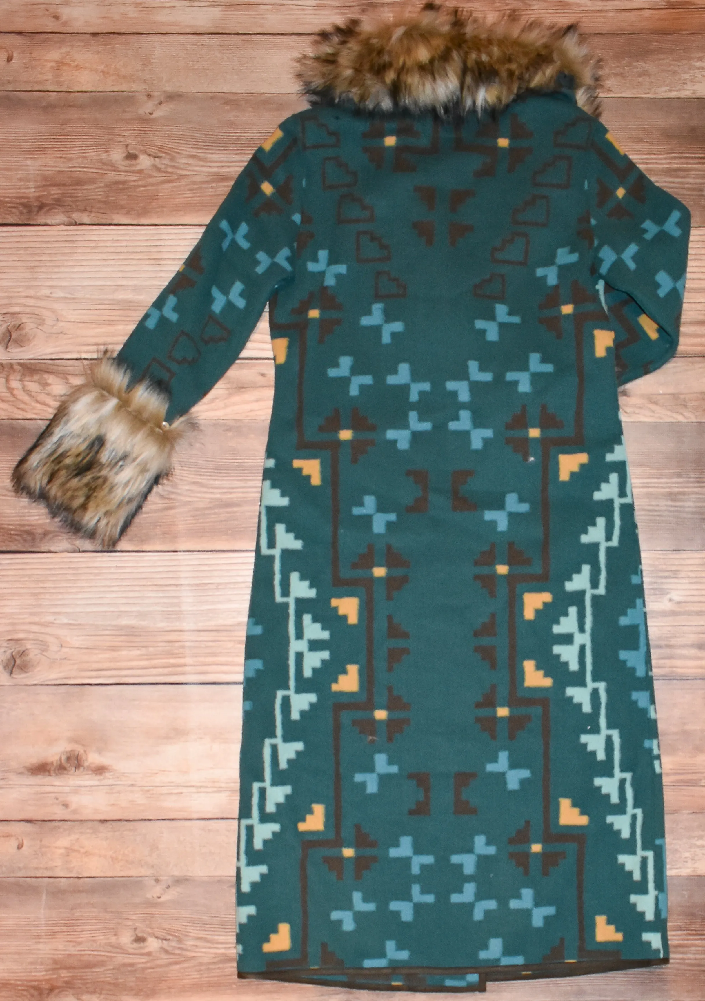 Tasha Polizzi Women's Peacock Everest Blanket Coat