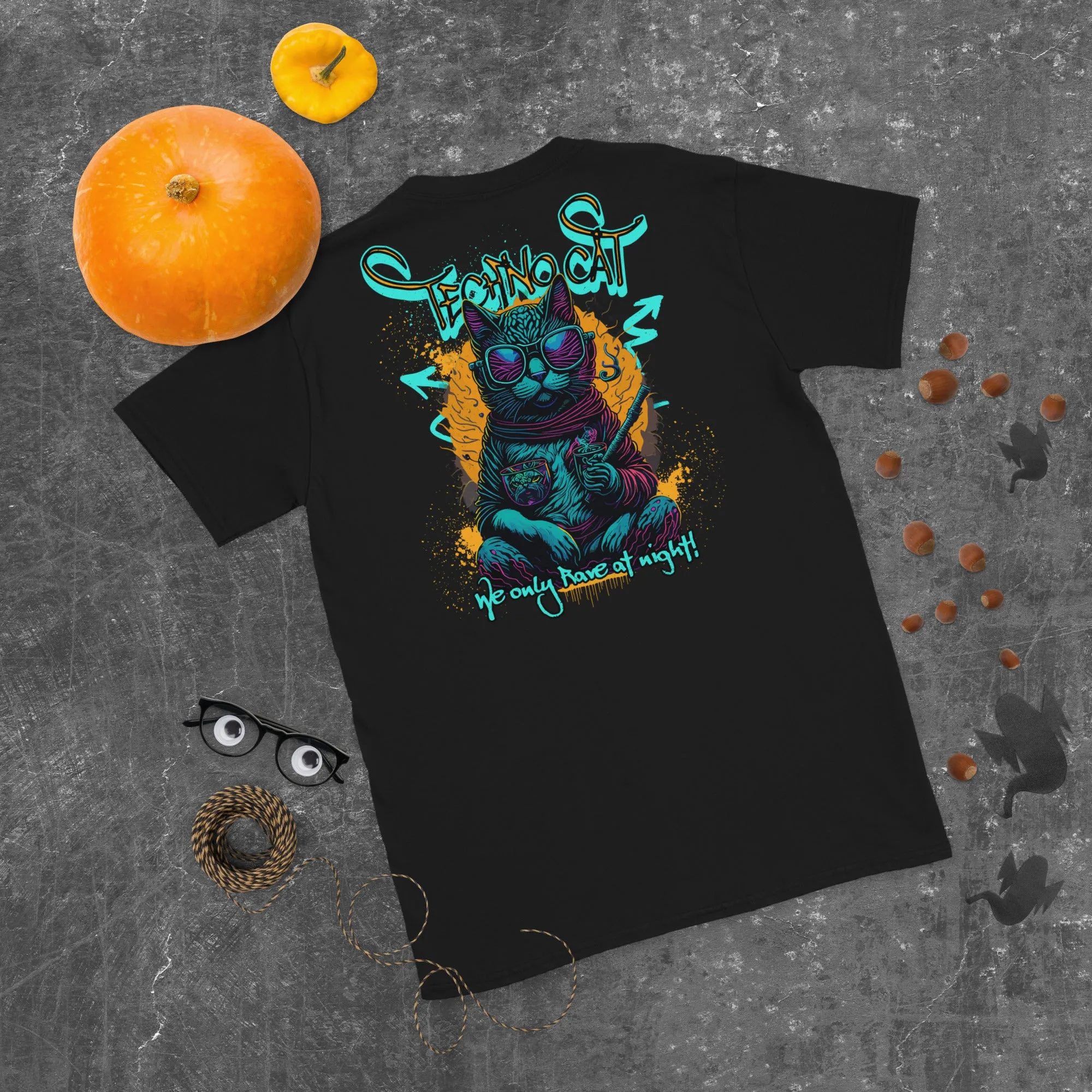 Techno T-Shirt | Rave Cat | We only Rave at Night