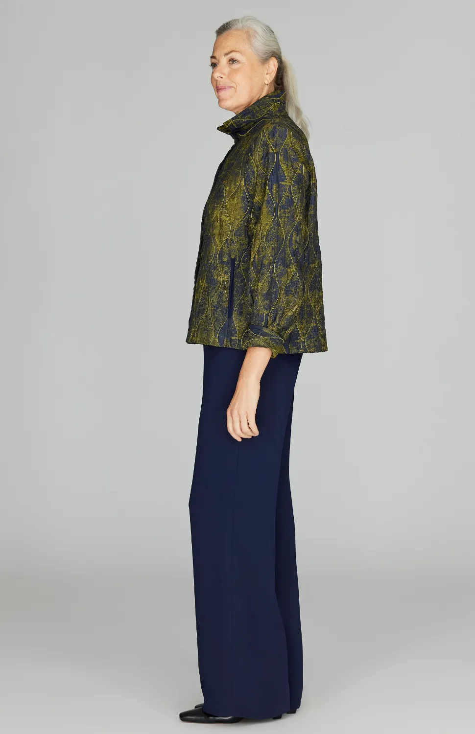 Textured Wave Short Button Front Jacket