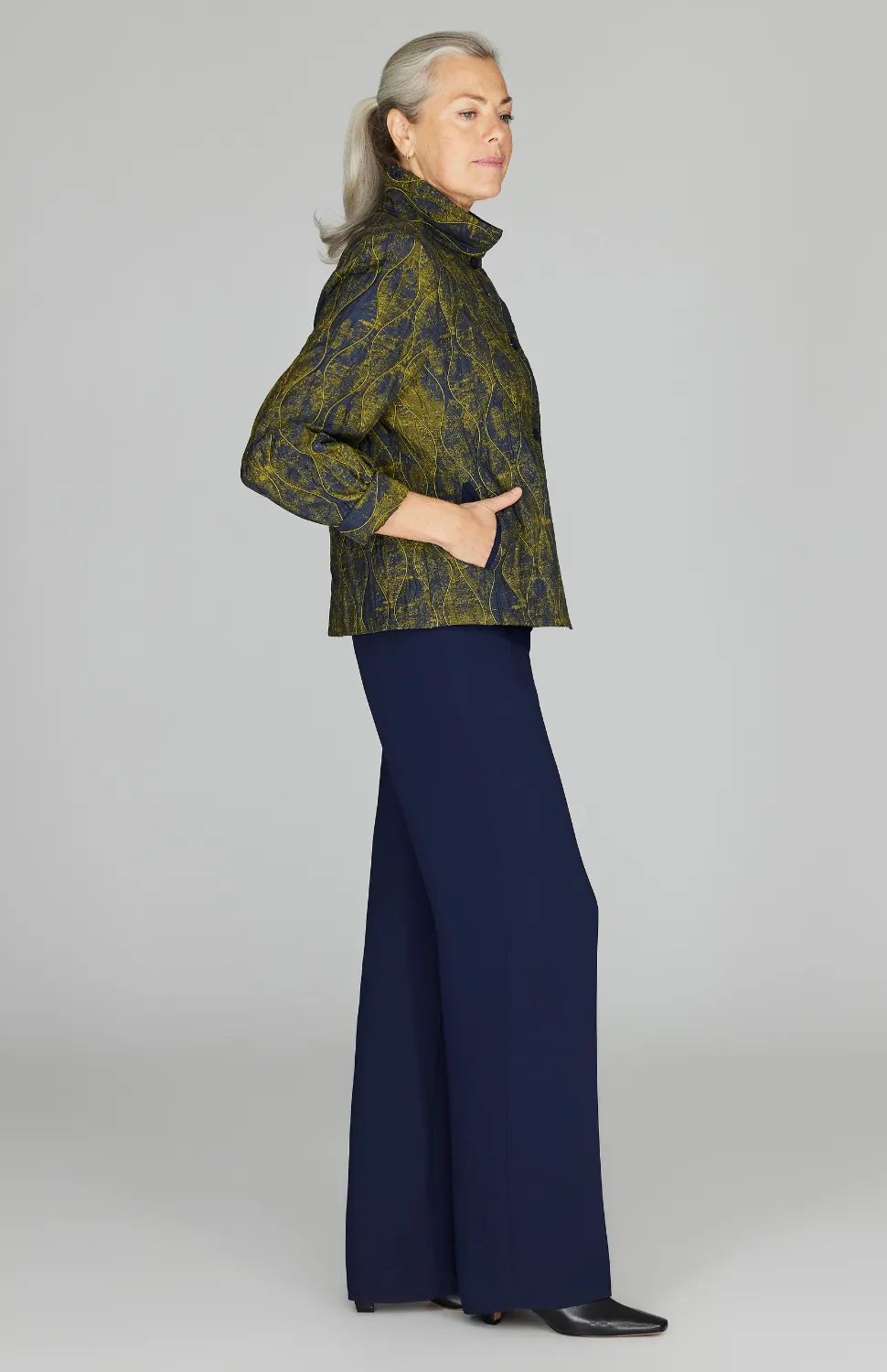 Textured Wave Short Button Front Jacket