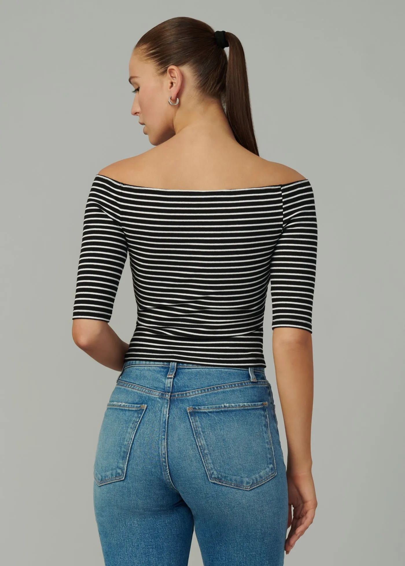 THE LAUR OFF THE SHOULDER TOP
