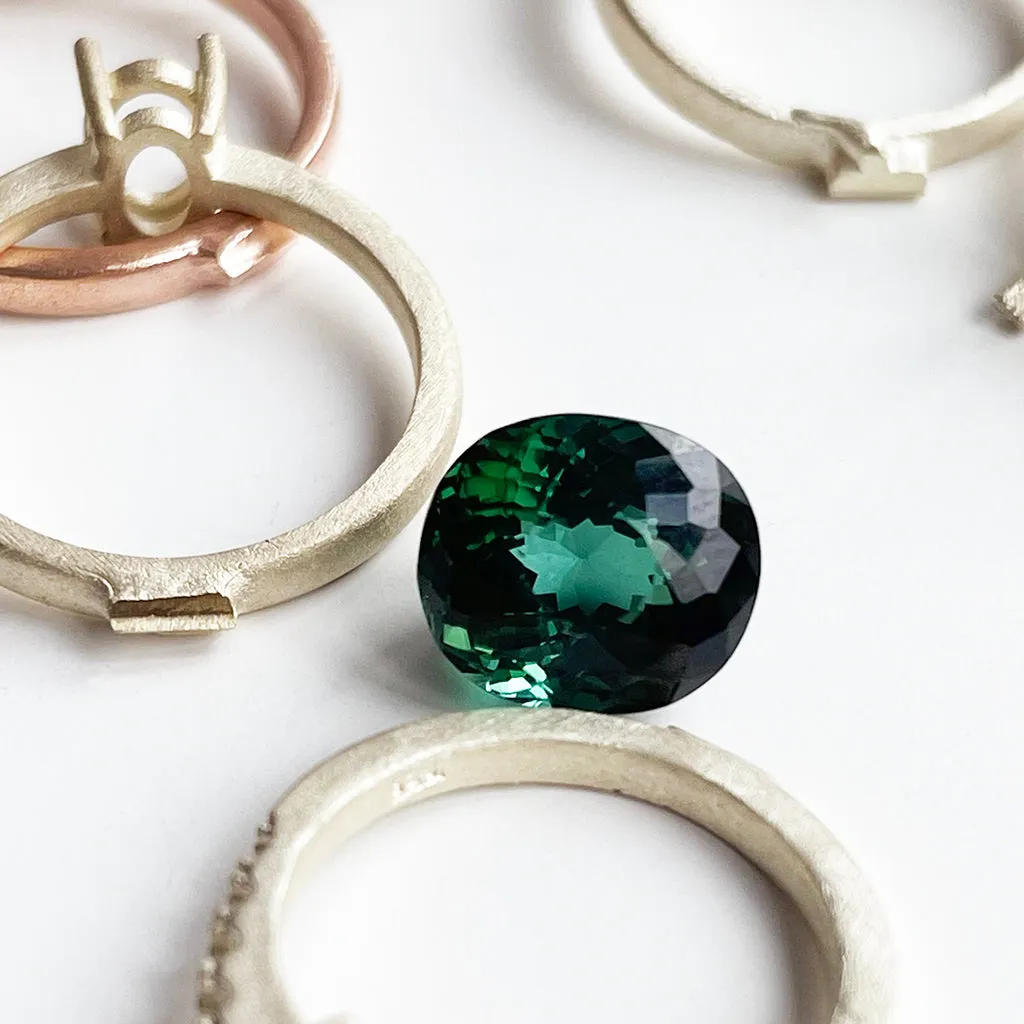 Tourmaline - Green Oval Cut - 5.19ct