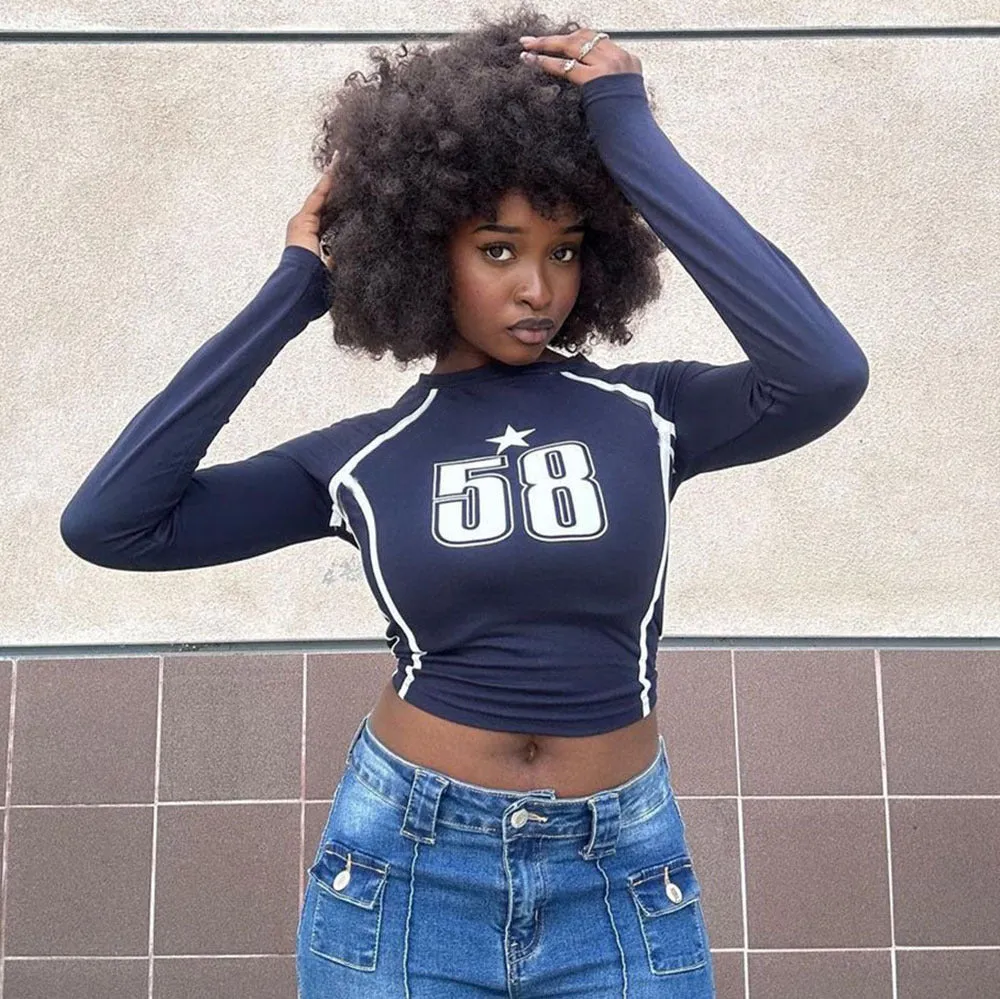 Trendy Number Print Long-Sleeve Fitted Crop Top