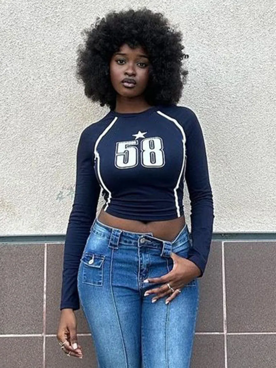 Trendy Number Print Long-Sleeve Fitted Crop Top