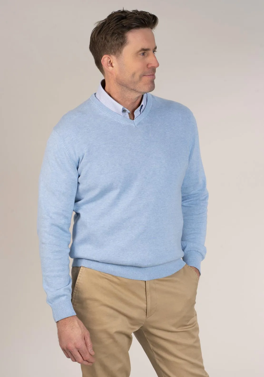 V-Neck Pullover - Sky