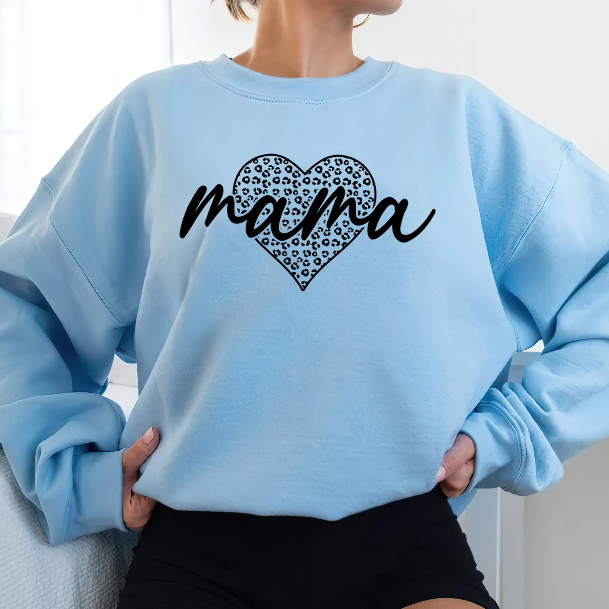 Valentine Mama Sweatshirt, Mama Heart Shirt, Mothers Day Gift, Custom Shirt for Mothers,Mommy Tee, Mom Personalization Gift