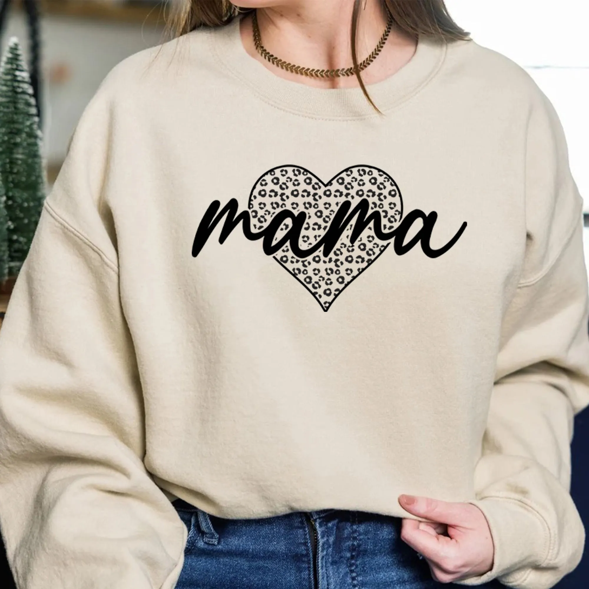 Valentine Mama Sweatshirt, Mama Heart Shirt, Mothers Day Gift, Custom Shirt for Mothers,Mommy Tee, Mom Personalization Gift