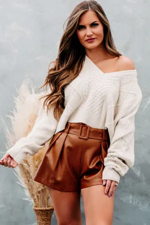 Vermont Kisses Cropped Cable Knit Sweater (Ivory)