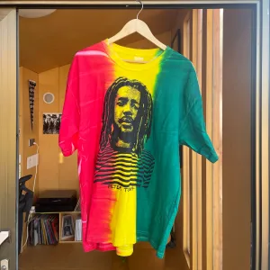 Vintage Peter Tosh Cooyah 1993 Reggae World Sound Power T-shirt (Size Men's XL)
