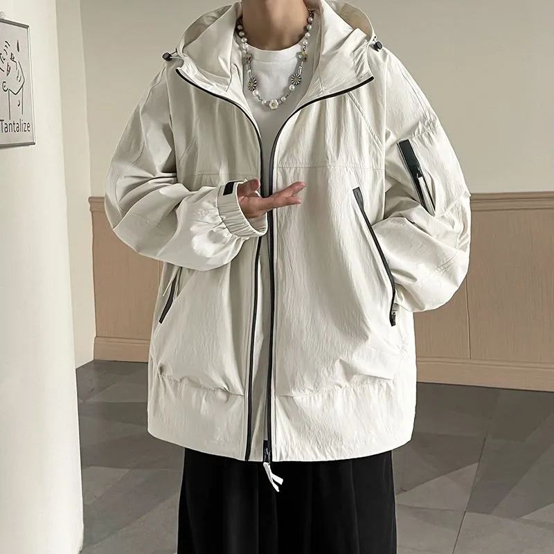 Windproof and Stain-Resistant Men's Loose-Fit Raincoat