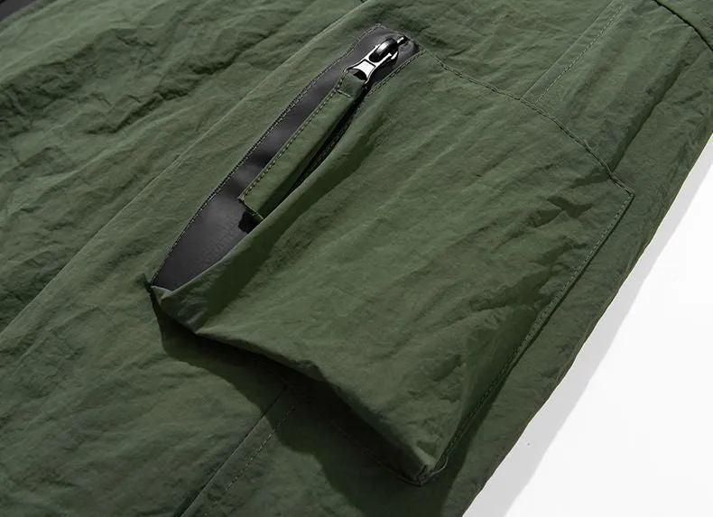 Windproof and Stain-Resistant Men's Loose-Fit Raincoat